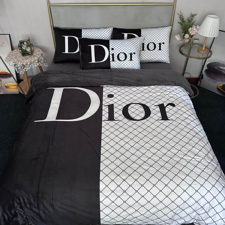Dior 2.0x2.3m 35